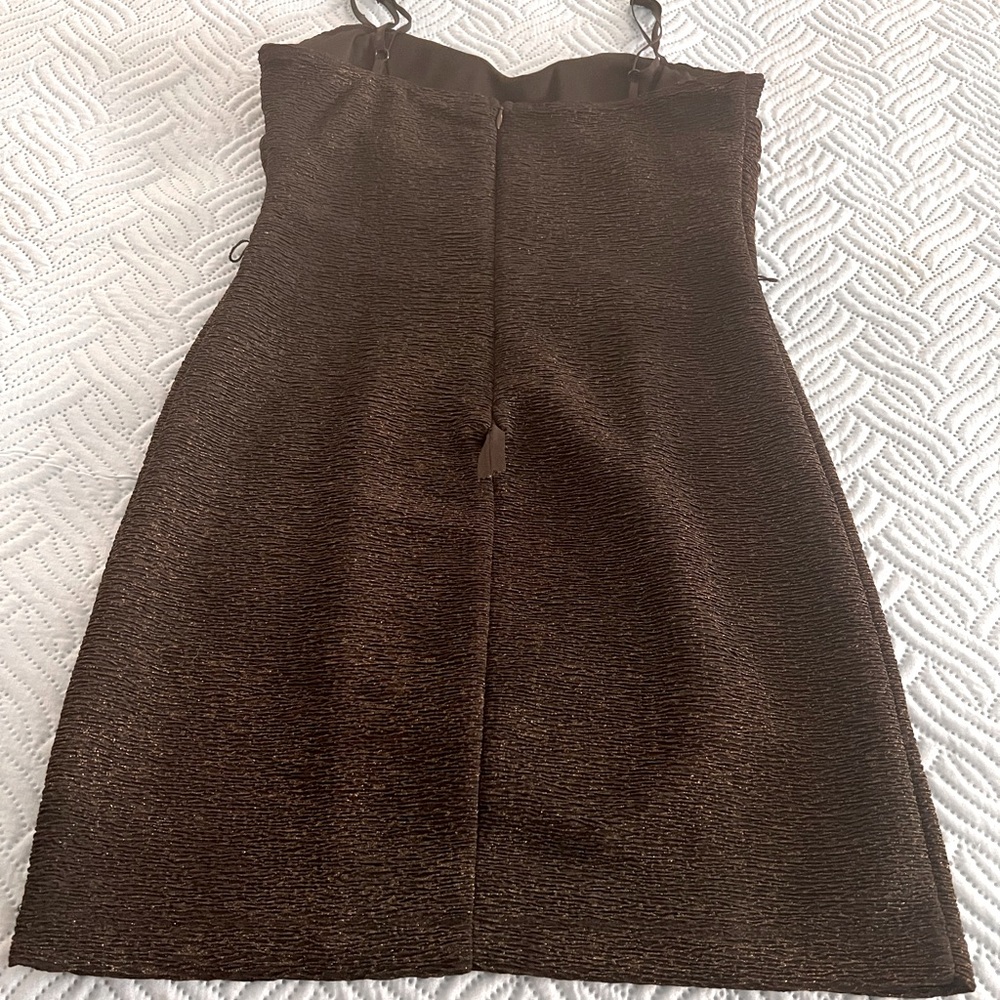 Black mini dress size M. Used but in great conditions. No stains or flaws.